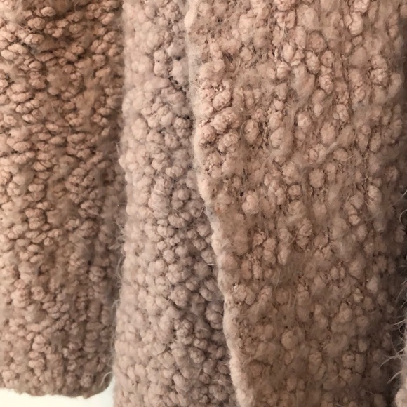 POL Popcorn knit fuzzy open front cardigan - Picture 4 of 4